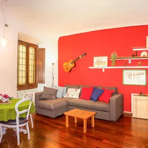 https://old-convent-in-via-de-neri.it-tuscanyhotel.com